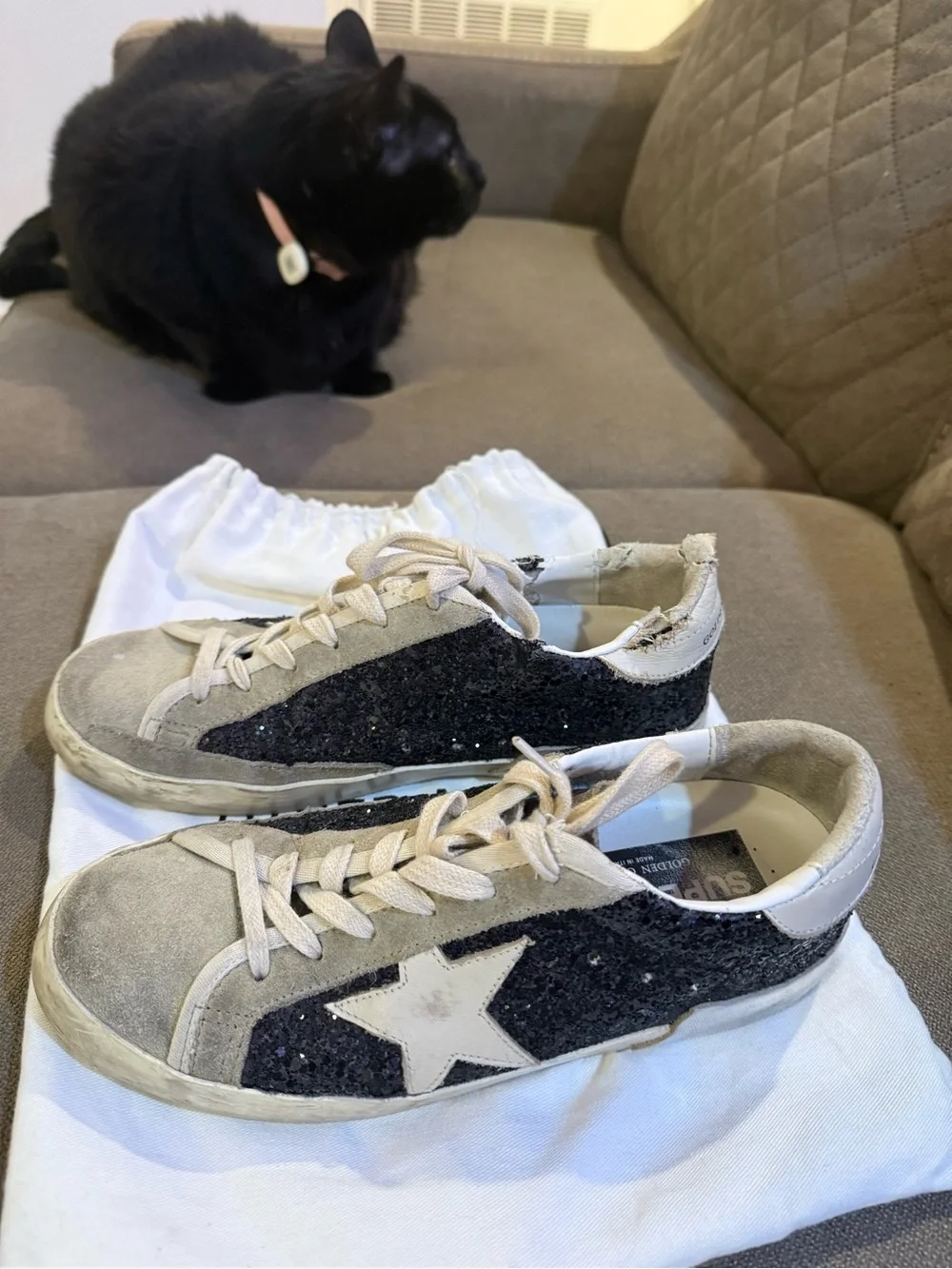 Golden Goose White Drawstring Dust Bag with Black Print - Picture 8 of 9